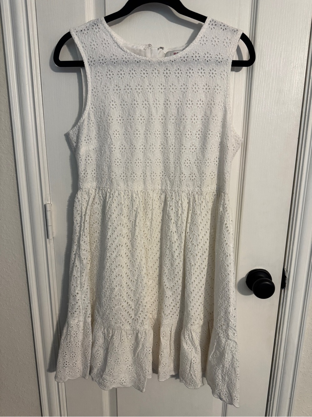 Vineyard Vines White Eyelet Ruffle-Hem Sleeveless Dress